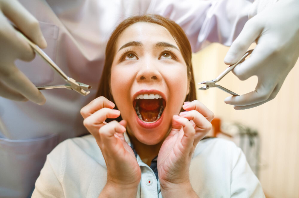 Paura e ansia del dolore dal Dentista: la soluzione dell’anestesia totale
